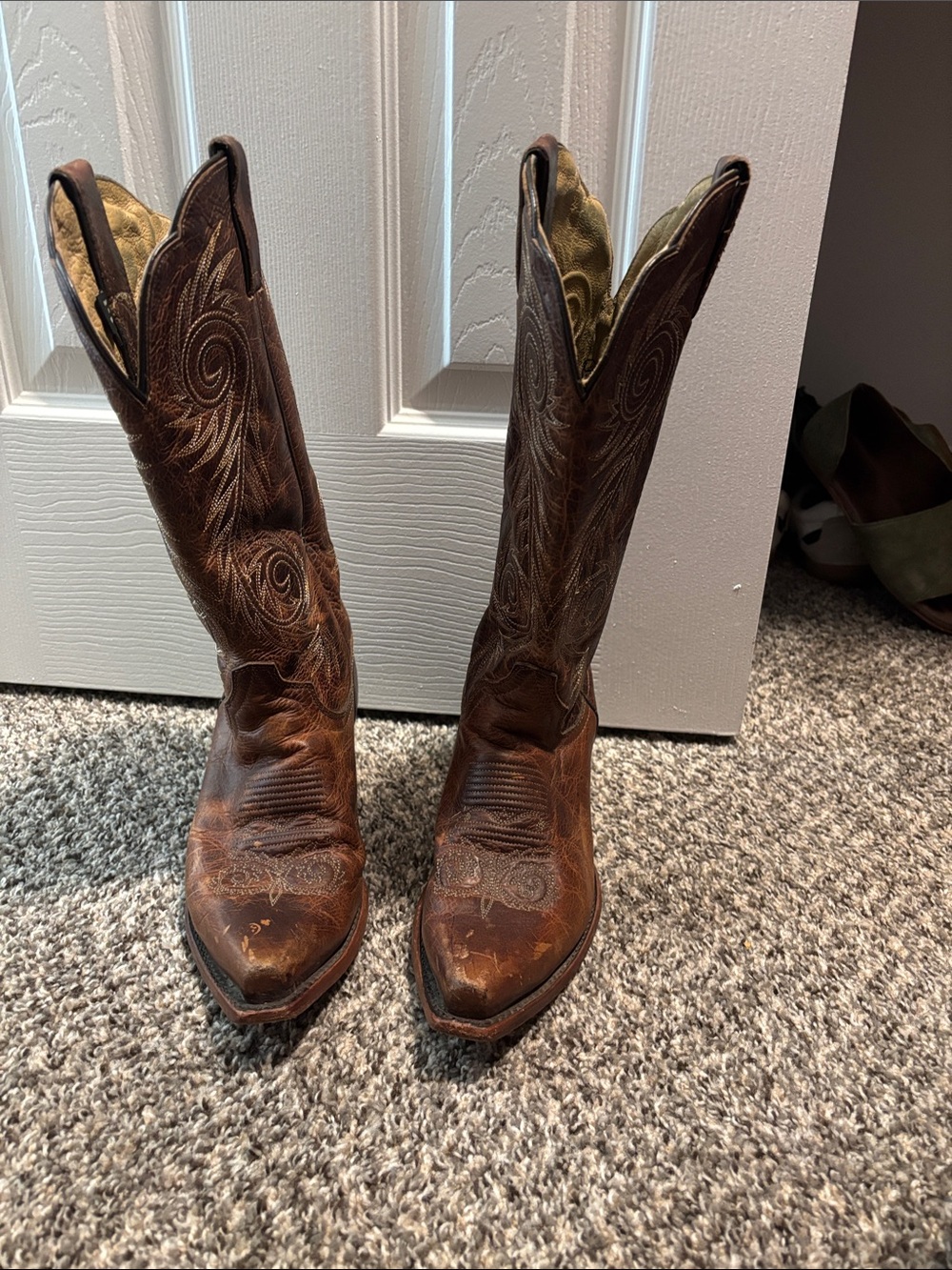 Justin Boots Brown Embroidered Leather Western Heeled Boots